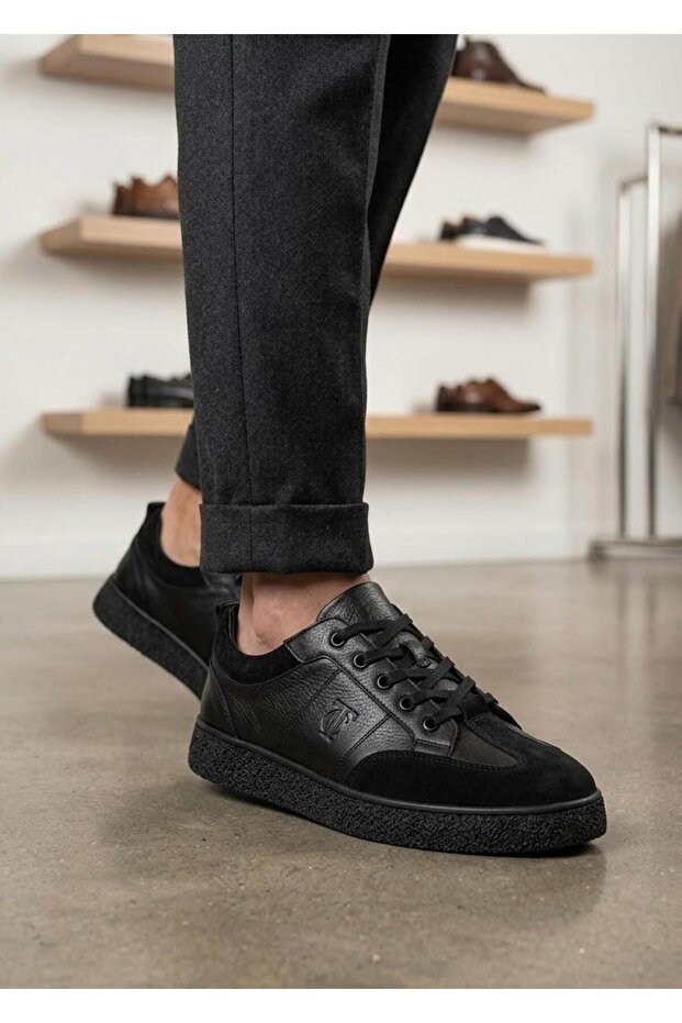 Men's Genuine Leather New Season Flexible Soft Leather Black (the Size Is Slightly Larger)