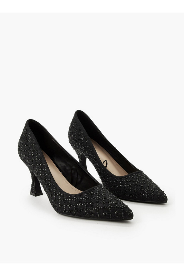 Women Embellished Flared Heel Pumps