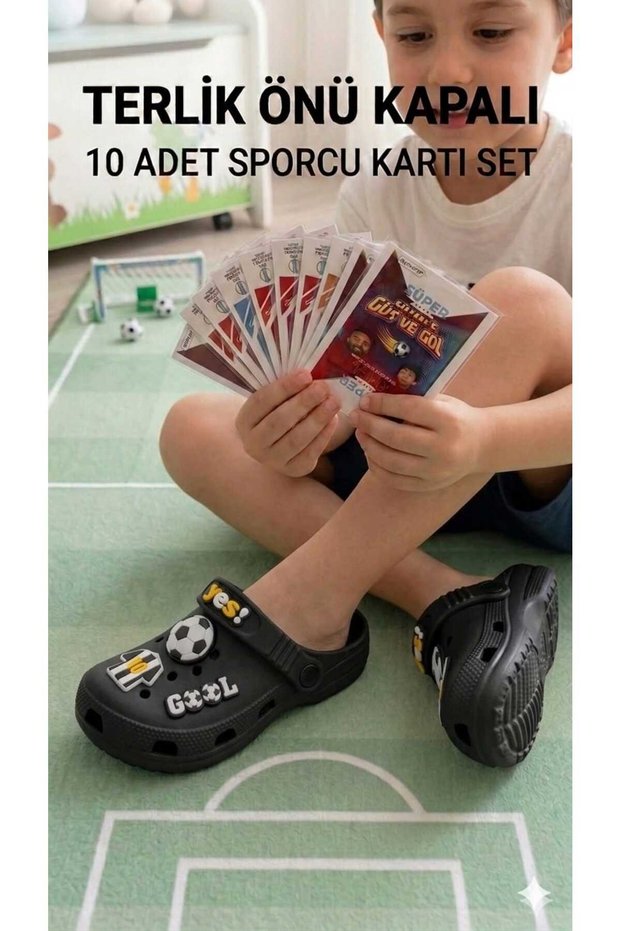 Non-Slip Closed-Front Slippers with Sports Card - Non-Slip Sole Orthopedic Sabo Slippers with 10 Football Card Sets for Kids - Children's Home School Daily Use Slippers