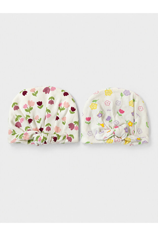 Set of 2 Newborn Knotted Beanies