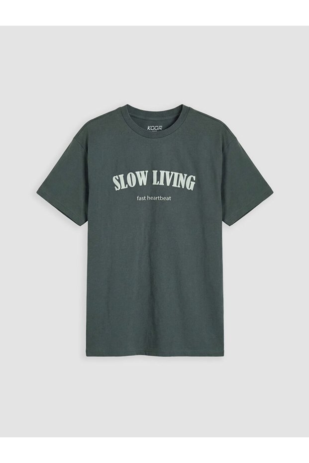 Green crew neck oversize women's sports t-shirt from gulis clothing