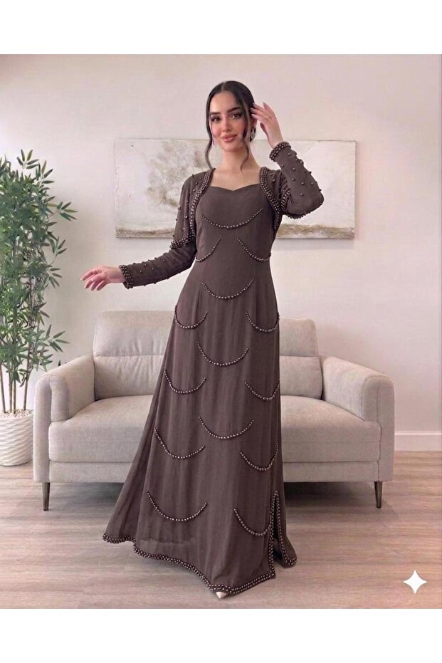 فستان نساىي بقطعه مميزه