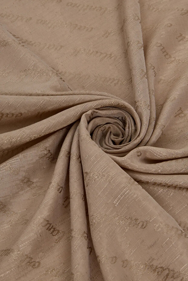 Siena Signature Pattern Jacquard Shawl
