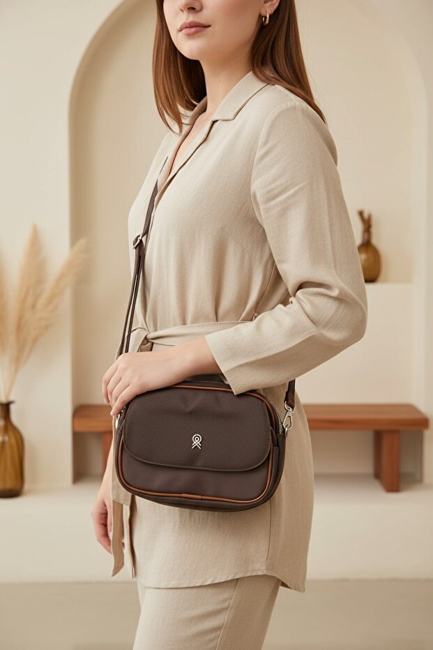 Women's Multi-Compartment Curved Flap Adjustable Shoulder Strap Daily Crossbody Bag