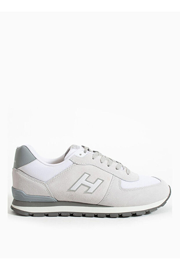 حذاء رياضي من الجلد باللون الأبيض والرمادي للرجال من PERU M SHOES