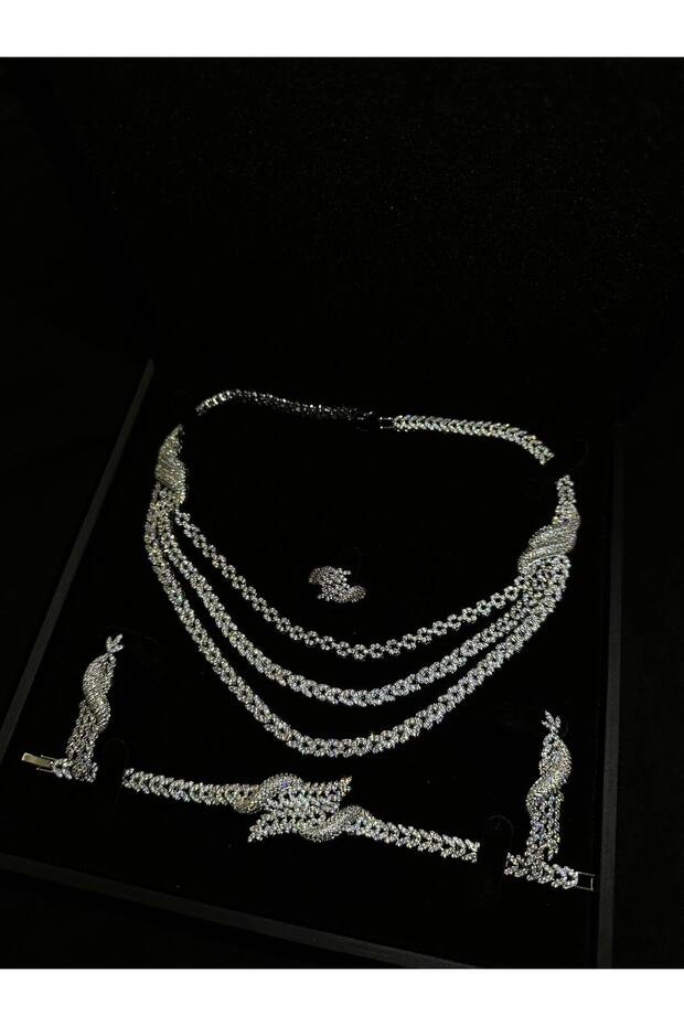 Zircon set - 4