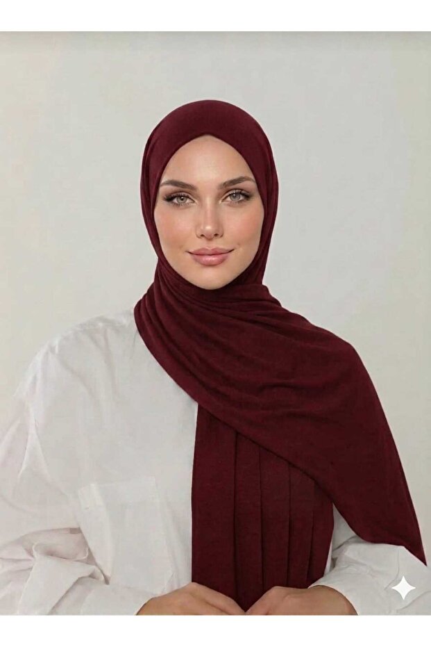 شال أحمر كلاريت ممشط