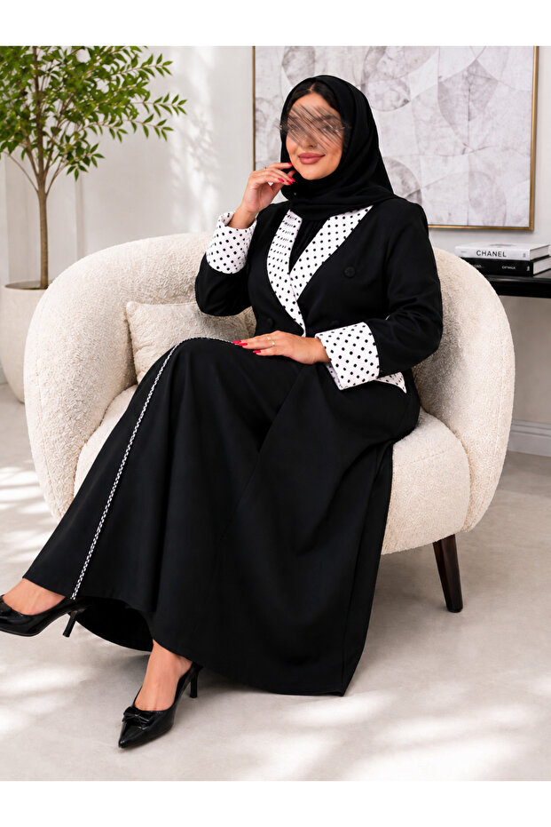 بلايزر البولكا الملكي الأبيض