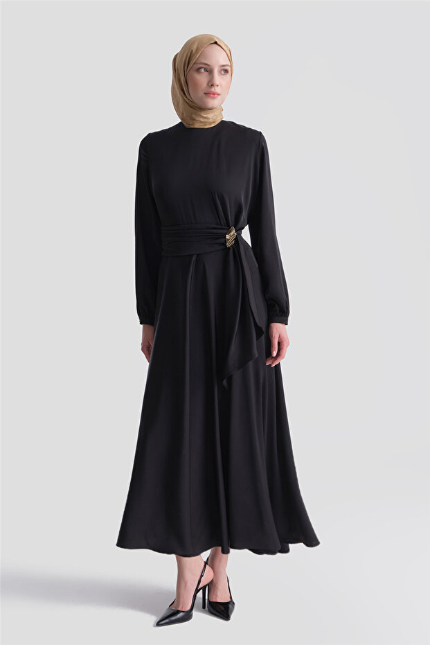 Buckle Detailed Satin Dress Black