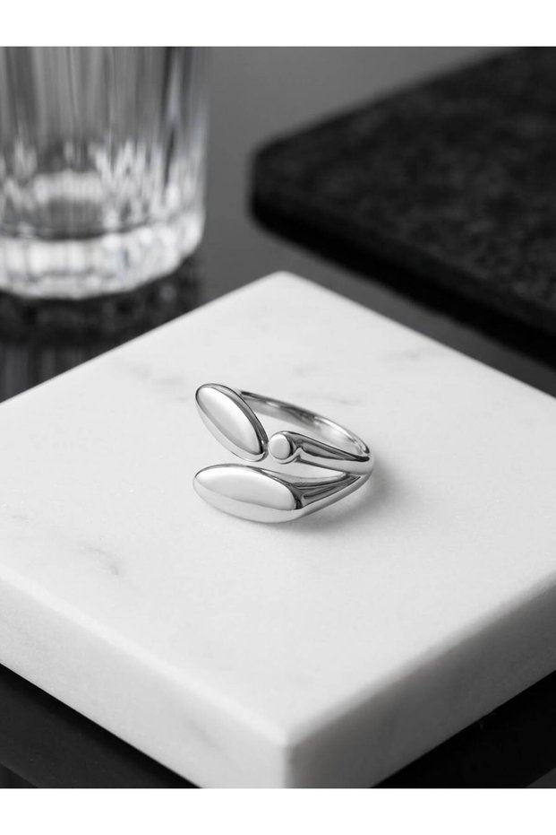 Fluidity Ring
