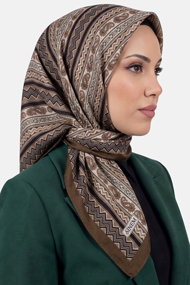Women's Coffee White Geometric Shawl Pattern Stitched Writing