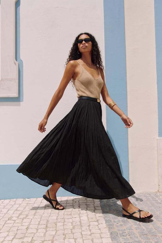 Flared Skirt - Black - 3
