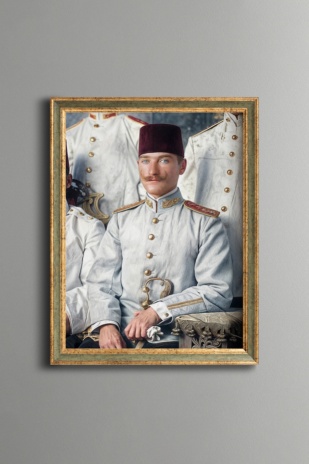 Mustafa Kemal Atatürk - Vintage Patterned Painting - Fine Model