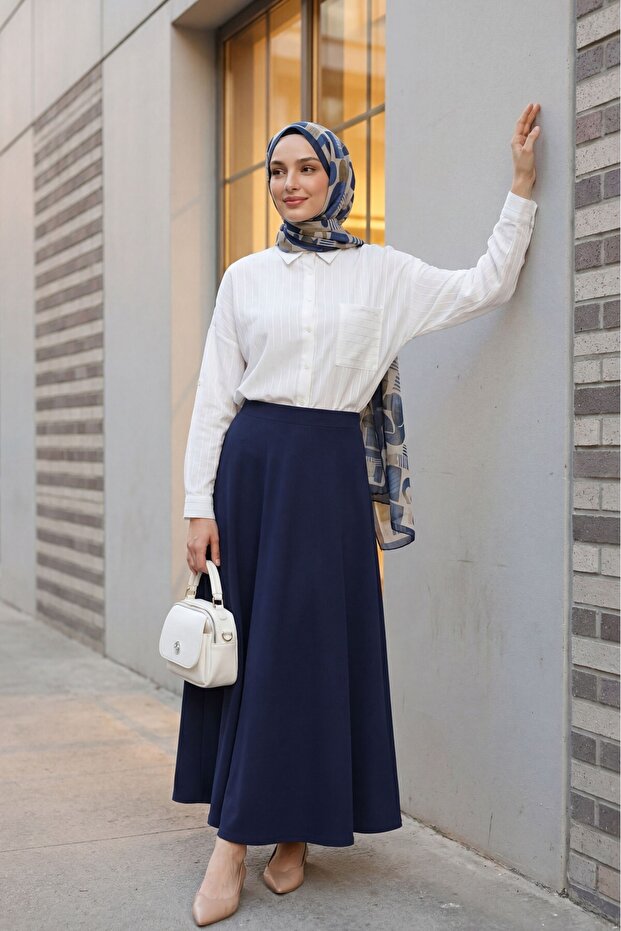 Oversized Linen Shirt with Pockets on the Back - White