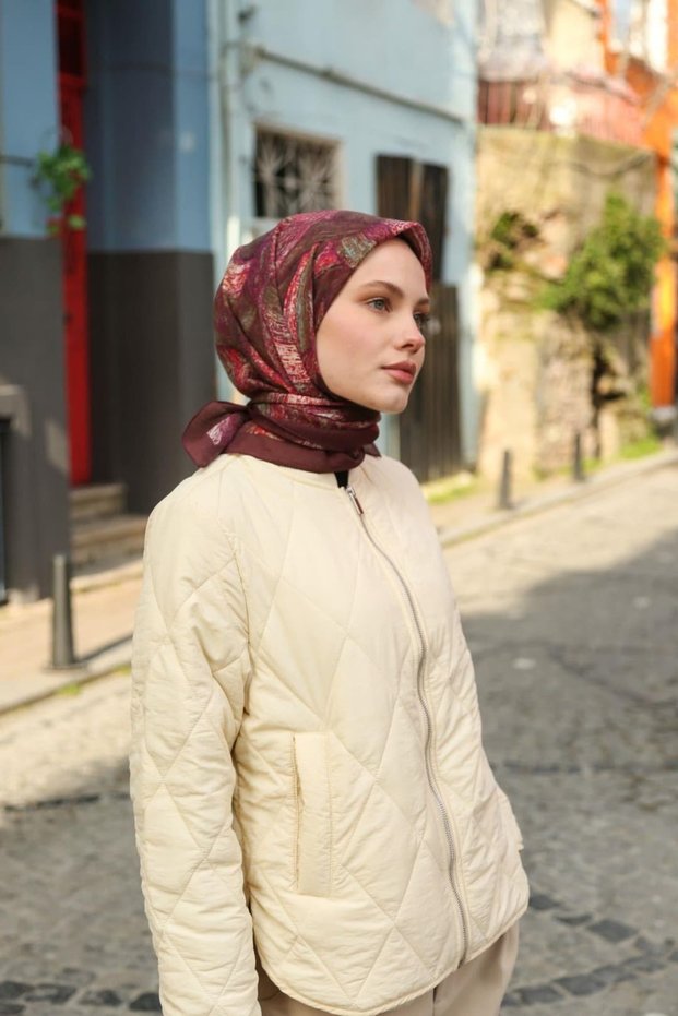 وشاح أليور بنمط جيرداب من التينسل