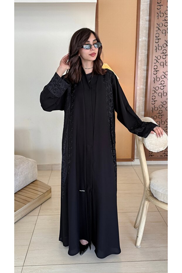 عباية ساره لف مناسب لكل الفصول