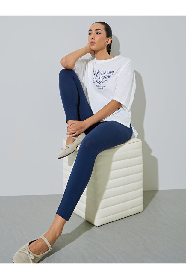White Oversized Cotton T-Shirt And Leggings Co-Ord Set