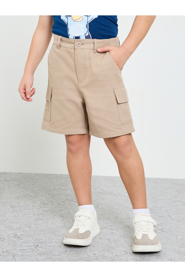 Beige Cotton Regular Fit Cargo Shorts