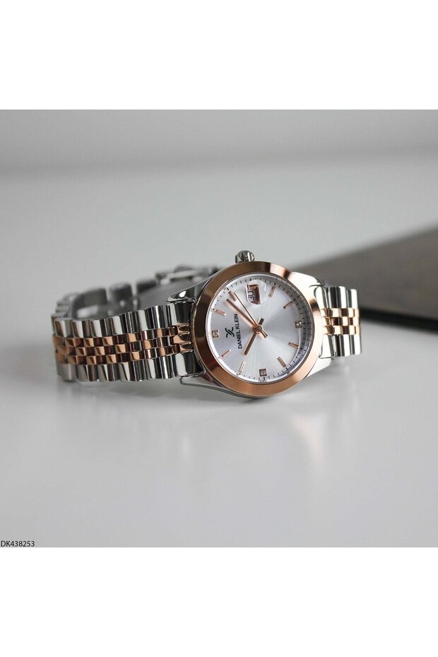 Dk438253 Women's Wristwatch with Steel Strap
