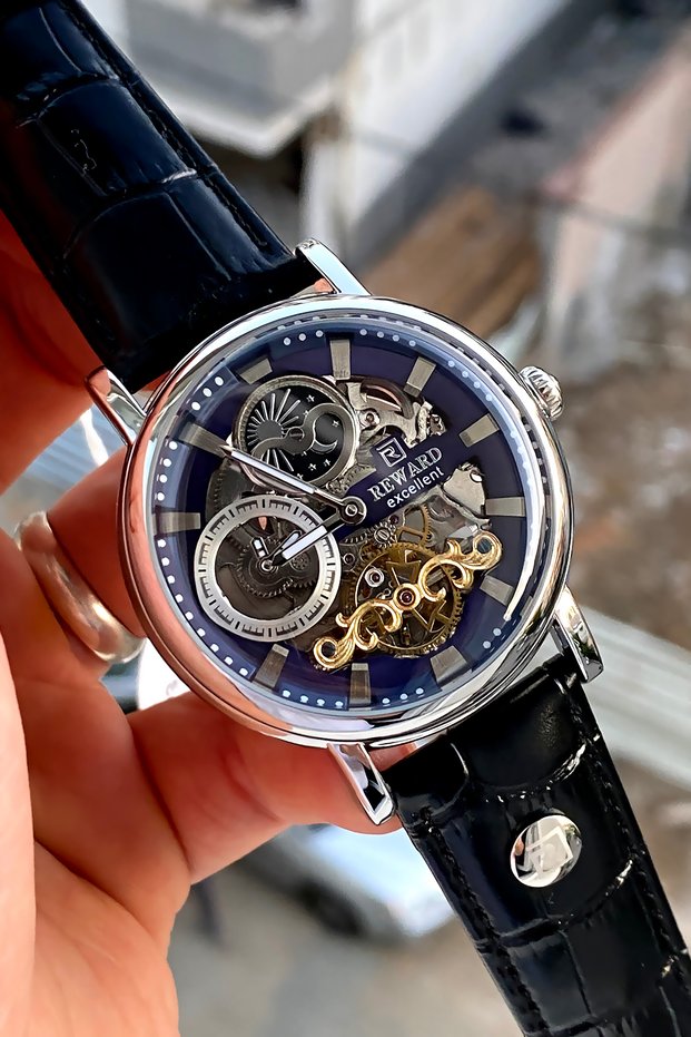 Automatic Mechanism Steel Cord 2 Year Warranty Men's Wristwatch