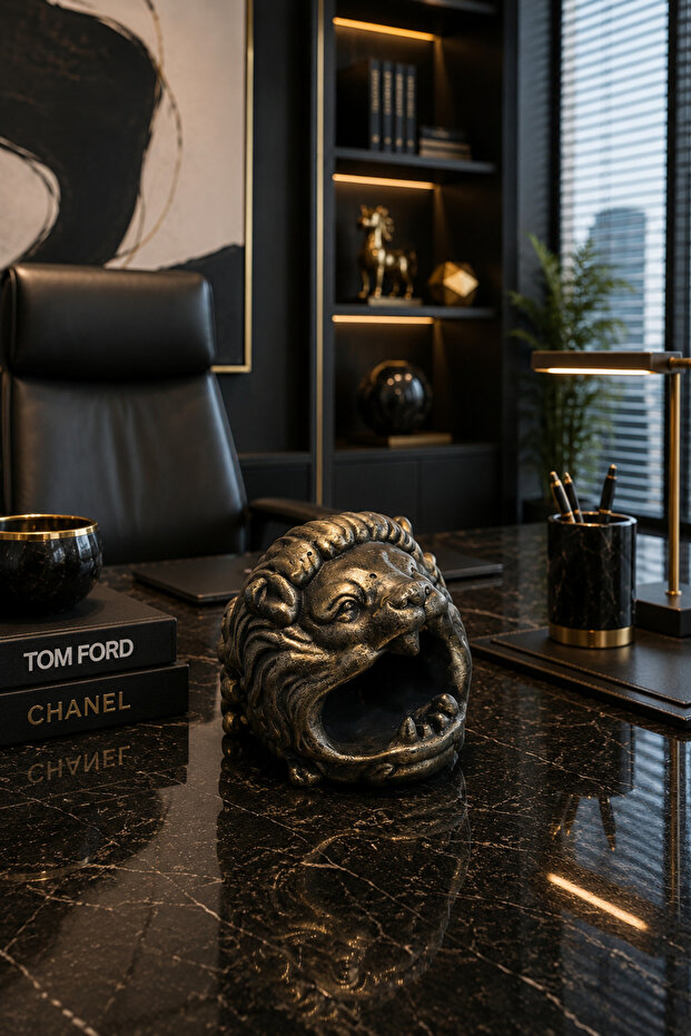 Decorative Lion Model Ashtray Design Model Ashtray for Office Home Business Place Restaurant