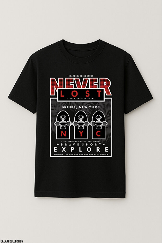 Unisex Oversize Never Lost Explore Tshirt