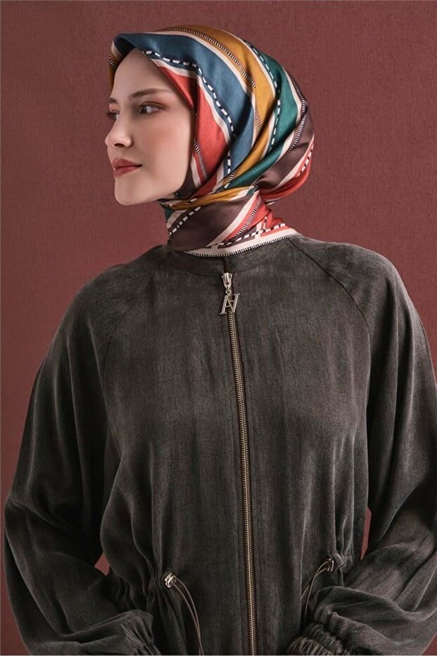 وشاح حرير ساتان 9621D-82
