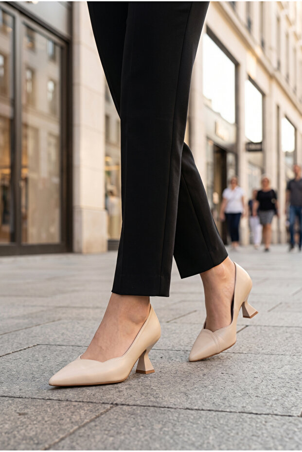 D5198 Women's Classic Heeled Shoes