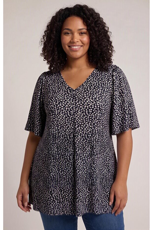 Plus Size Floral Patterned Comfortable Stretchy T-Shirt / Tee Shirt