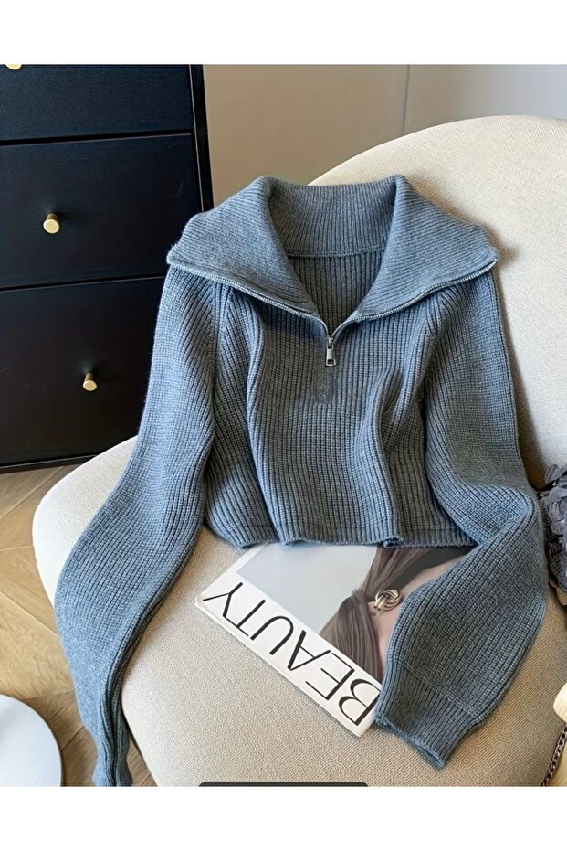 Women's Turn-Down Collar Thessaloniki Knit Italian Sleeve Zipper Oversize Basic Sweater