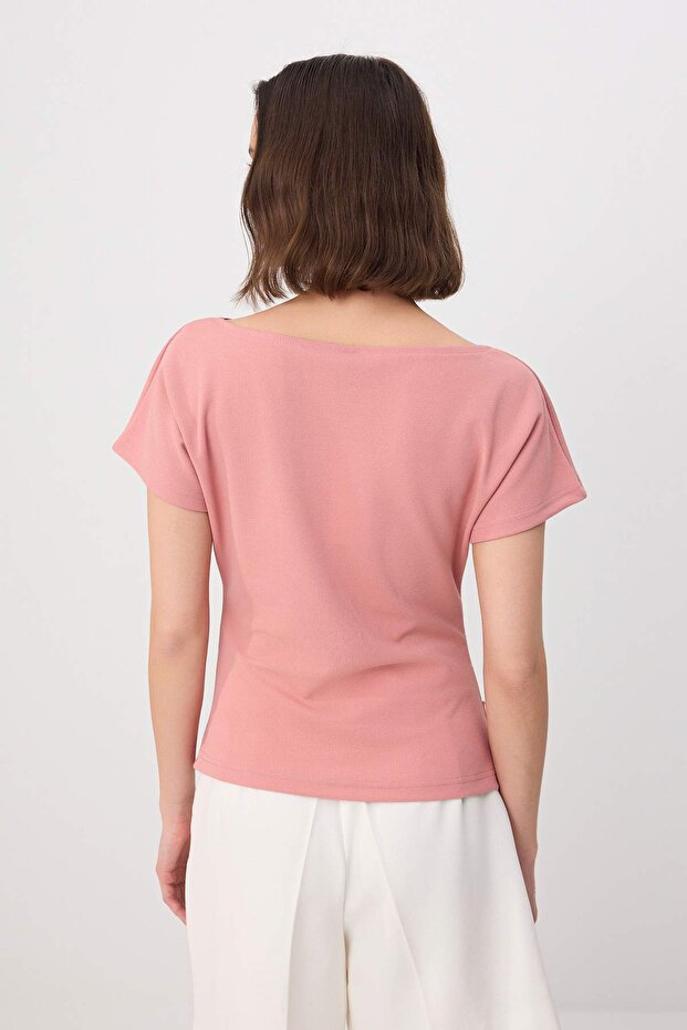 Pembe Fitted/Vücuda Oturan Kayık Yaka Düşük Kol Kısa Kollu Scuba Krep Örme Bluz TWOSS26BZ00080 - 4