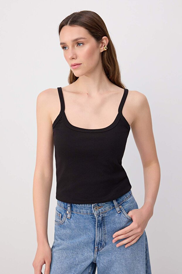 Siyah-Beyaz Fitted/Vücuda Oturan Havuz Yaka Biyeli Fitilli Esnek Örme Atlet TWOSS26AL00122 - 3