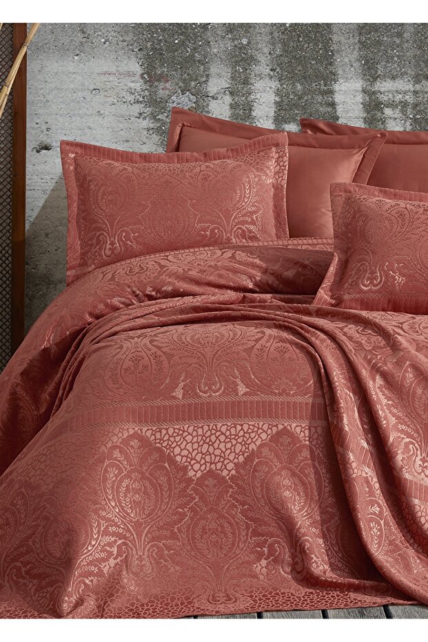 Hazel Brick Double Bedspread - Chenille