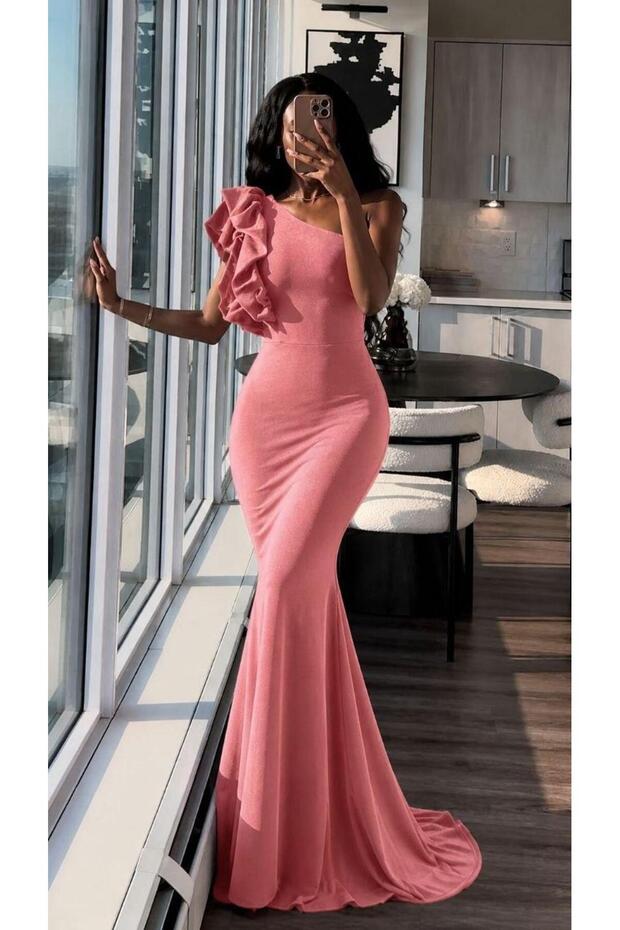 Powder One-Shoulder Fish Tail Evening Dress with Flywheel Detail 582596