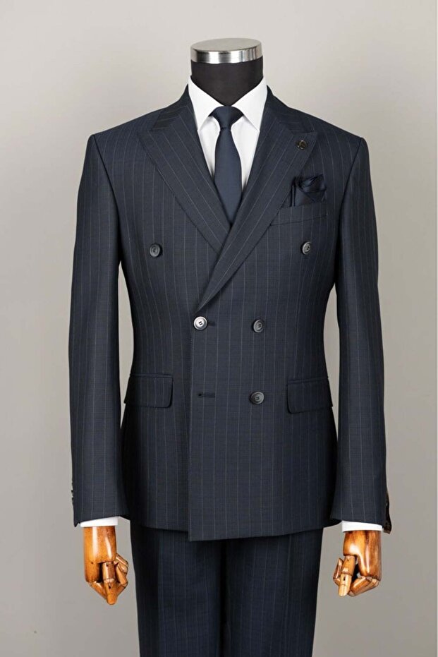 Exclusive striped double-breasted suit navy blue