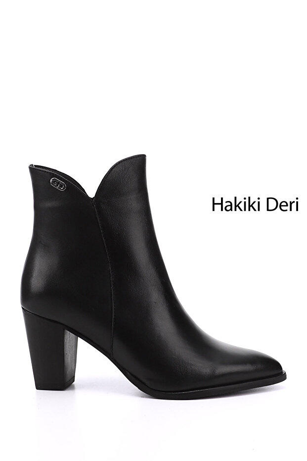 Women's Black Zippered Pointed Toe Genuine Leather Boots