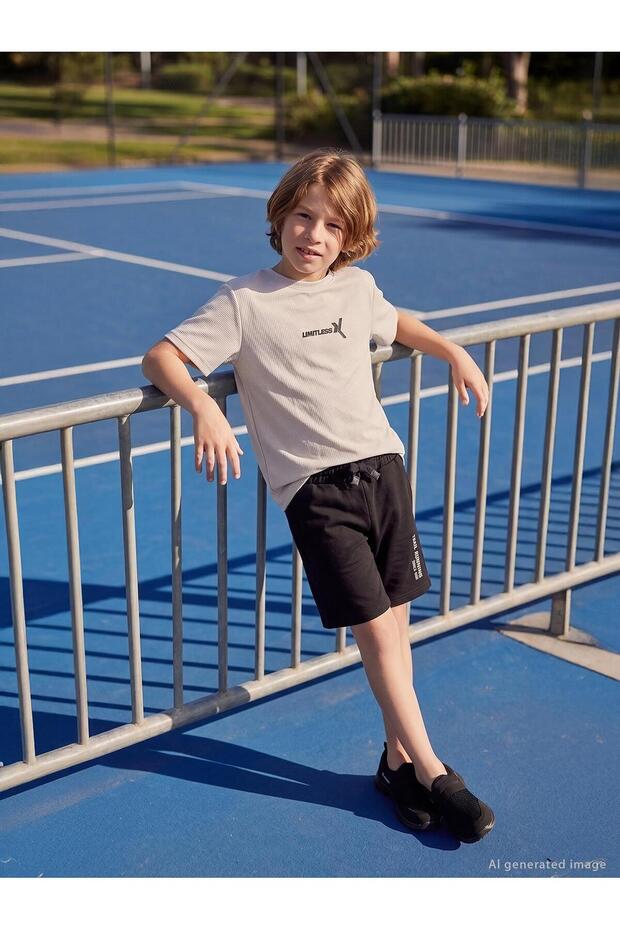 Trail Running Printed Capri for 10-13 Years - Black
