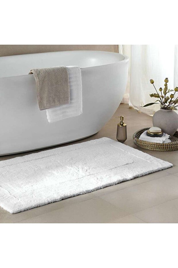 Hotel Luxe Reversible Cotton Bathmat 70x120cm - White