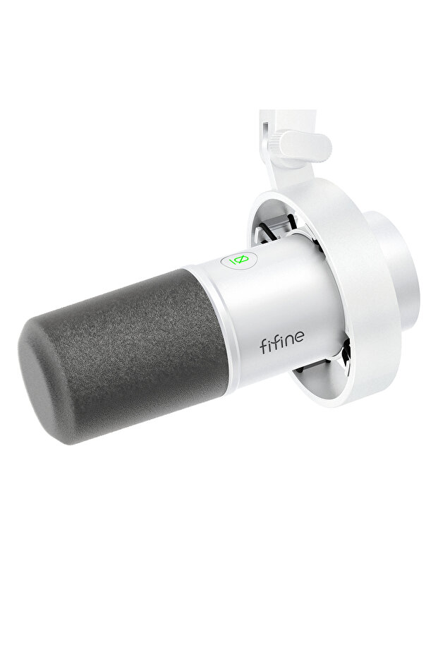 ميكروفون ديناميكي FIFINE باللون الأبيض بمنفذ USB/XLR مع حامل مضاد للصدمات وزر كتم باللمس ومنفذ سماعة وتحكم بالصوت