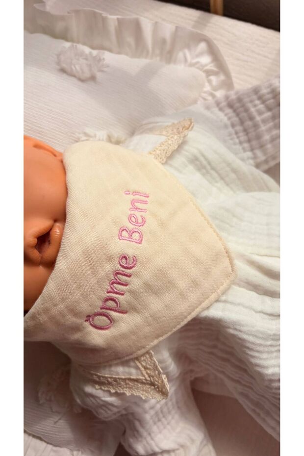 Don'T Kiss Me Embroidered 4 Layer Muslin Scarf Pink Bib – Single Snap Baby Bib