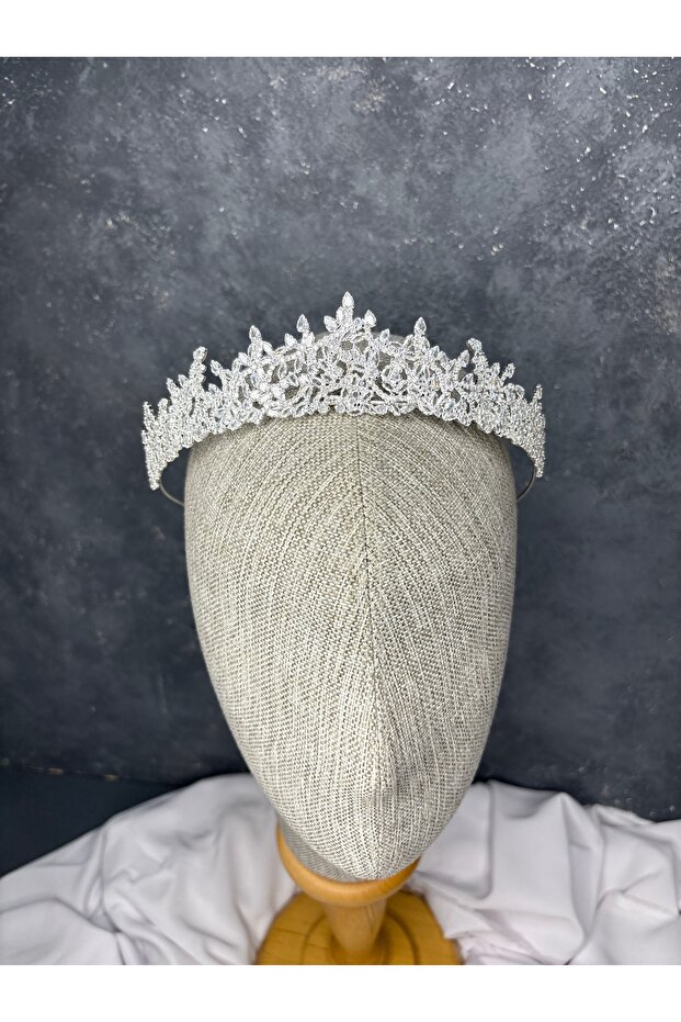 Sparkling Elegant Zircon Stone Bridal Crown Wedding Engagement Hair Accessory Modern Model
