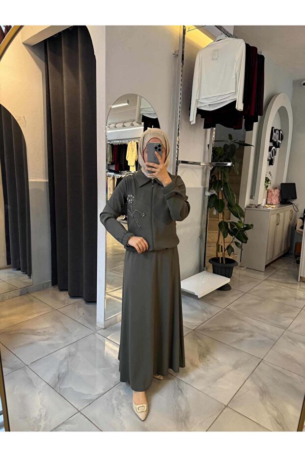 HÜMA ETEKLİ TAKIM