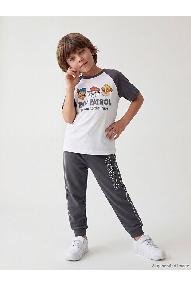 White Paw Patrol Printed Boys' Tracksuit Set