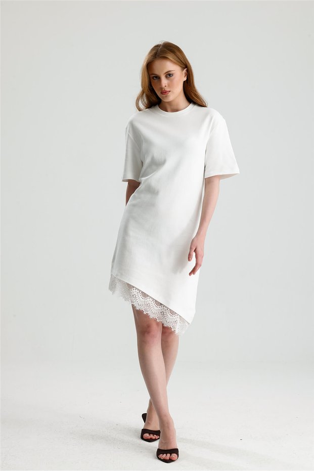 White Half Sleeve Knee Length Skirt Hem Lace Dress