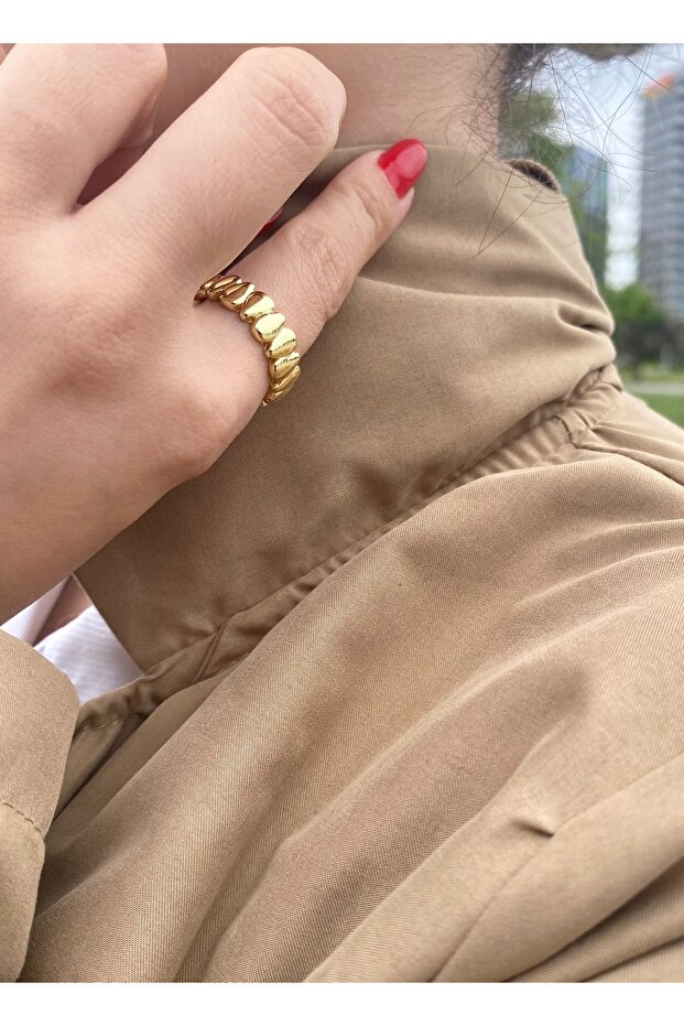 Minimal Reverse Flat Drop Model Gold Adjustable Ring