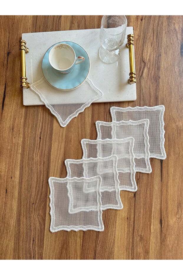 Set of 6 Suitable for Wire Drawing Technique - Double Row Wavy Embroidered Cocktail Presentation Napkins