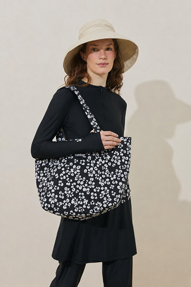 Crispy Flower Pattern Beach Bag Black