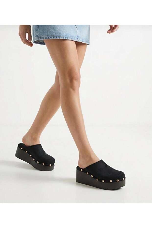 High Sole Closed Front Women's Heeled Slippers
