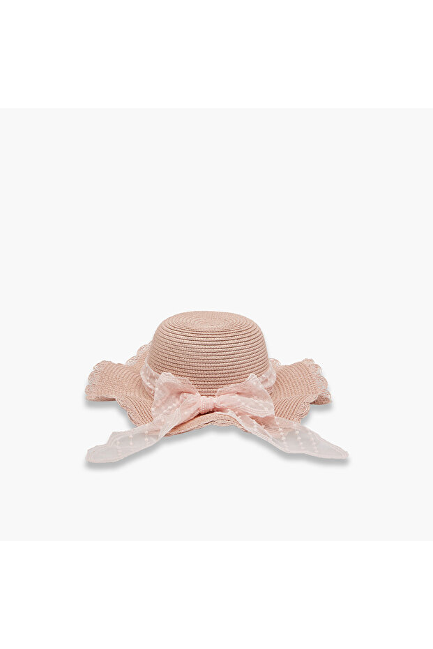 Hat with Bow Detail