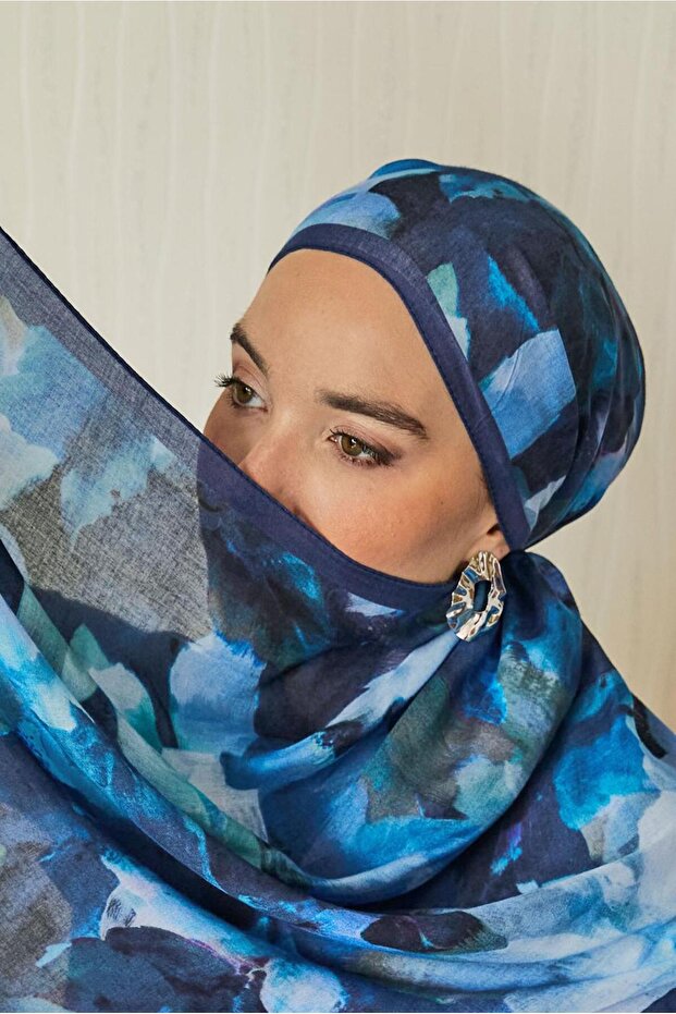 شال منعش بنقشة الزهور 8646